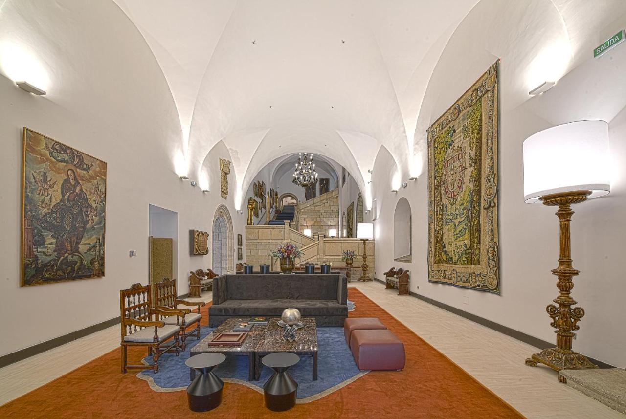 Parador De Turismo De Leon Ngoại thất bức ảnh The interior of the synagogue